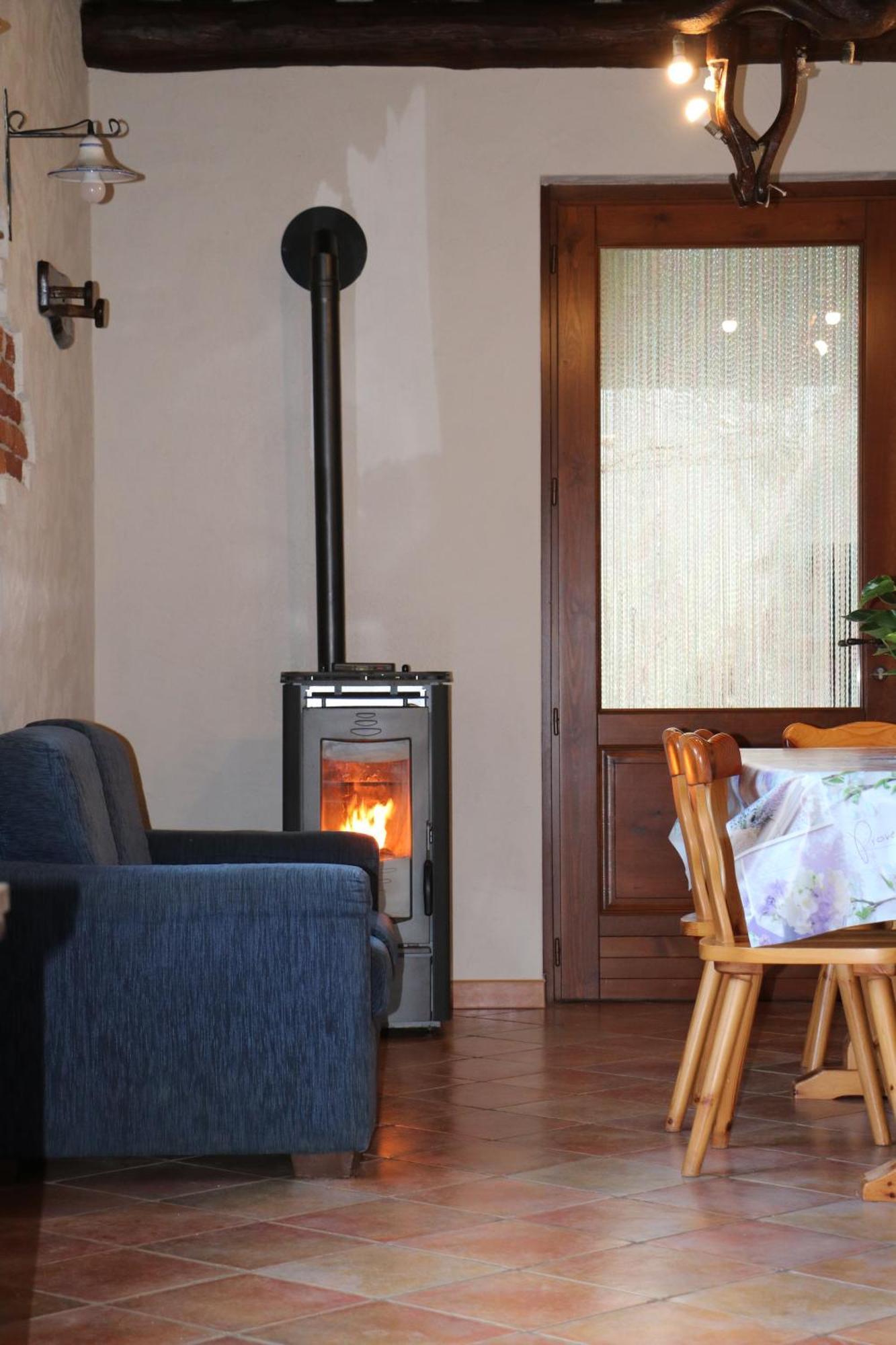 Casa Vacanze Le Primule Peveragno Exteriör bild
